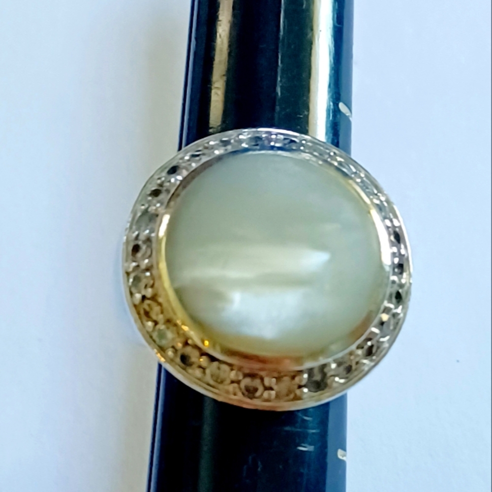 Vintage CFJ 925 Sterling Silver Mother Of Pearl / Diamonds Statement Ring Size 7